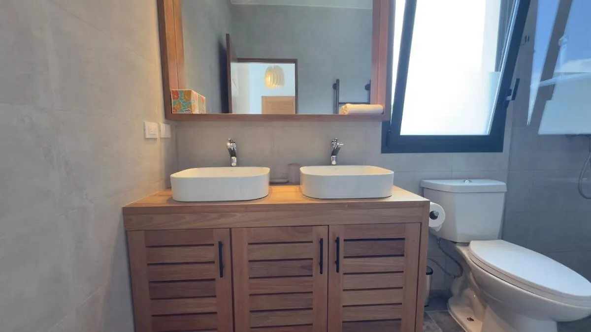Oceanview Villa With King Beds لاس تاريناس